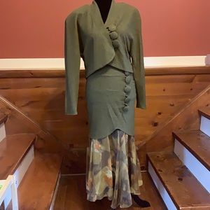 - Vintage Two Piece Set -